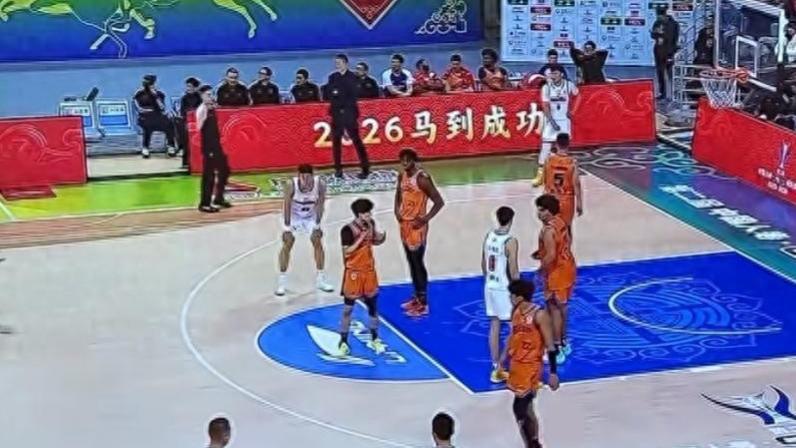 广东连伤两将，无缘联赛杯四强！