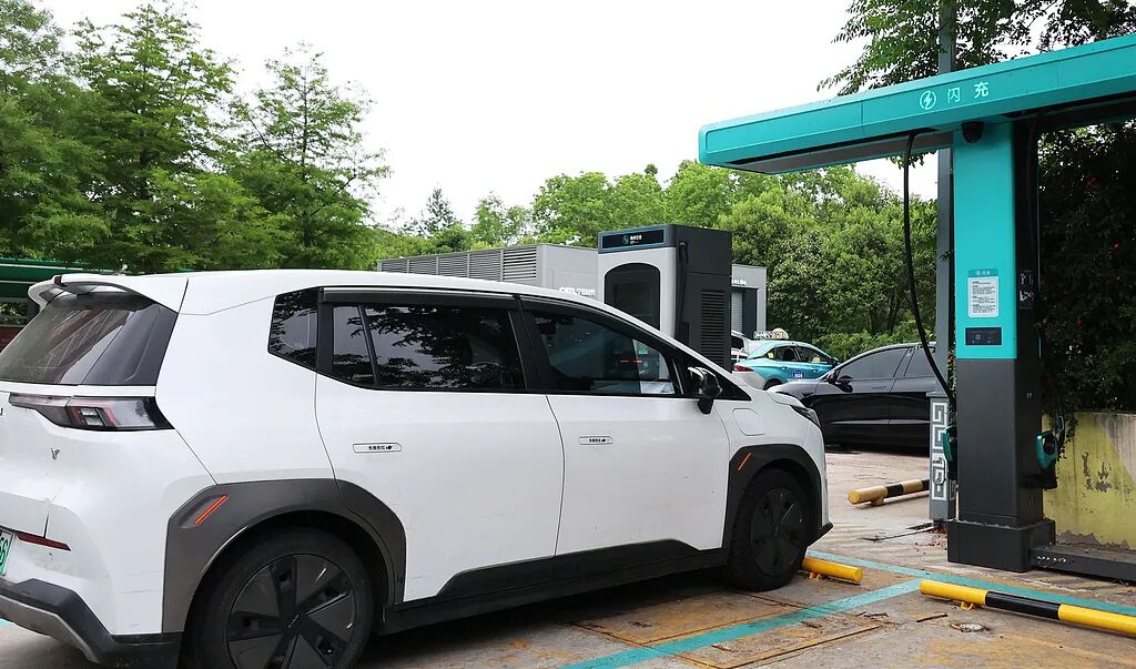 我国乘用车12年“胖”了近400公斤