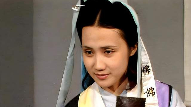 为什么说妙玉让人又怜又厌，她的“假清高”背后，藏着的是什么？
