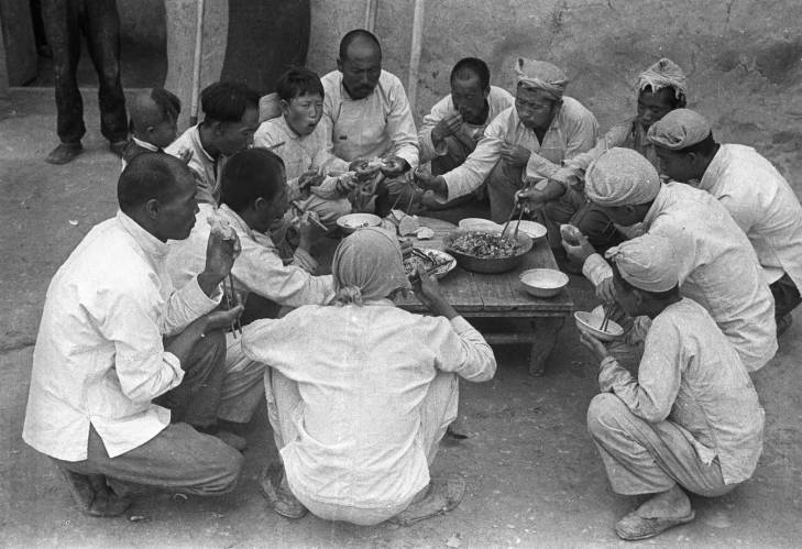 早，恰饭冇？（1944年延安）