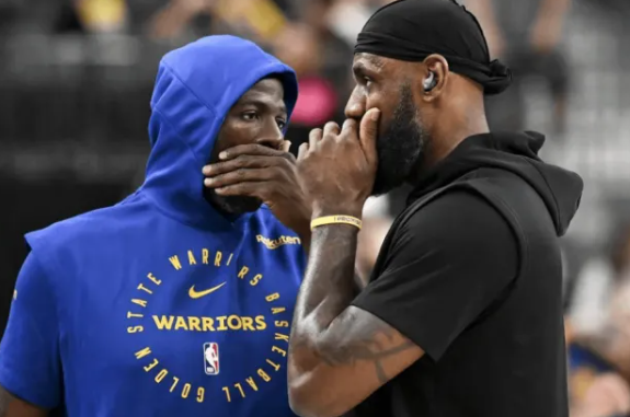 NBA季后赛G5，湖人（3）将对阵火箭（1）。
勇士球员德雷蒙德-格林在一档播客