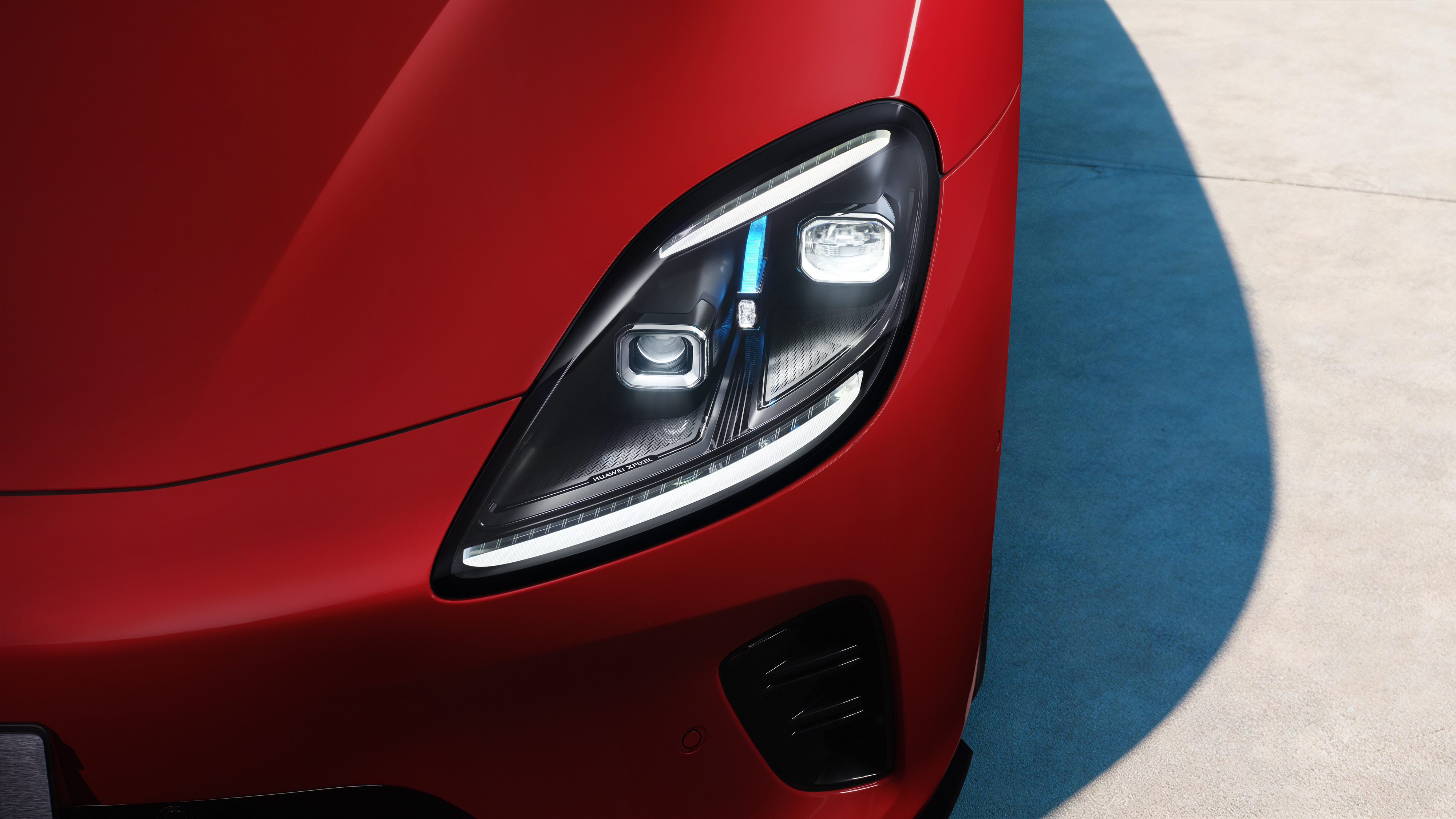 在当今汽车市场的激烈角逐中，想要赢得消费者的认可，变得愈发的困难，一款新车除了外