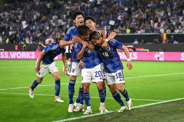 对于如今的日本队，有四个事实我们已经不得不承认：
第一，日本队已经是世界顶级强队
