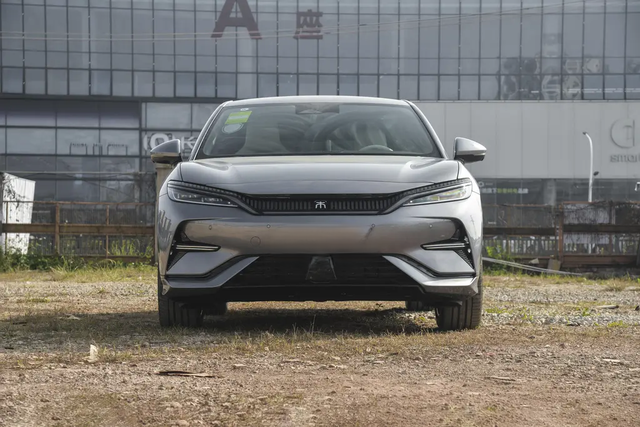 听说宋L要停产
要出新款，老的要停产了？那为啥四儿子店还不给优惠，还牛逼哄哄的爱