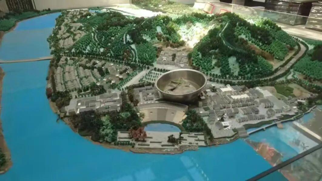 江西婺源开发的梦里老家仿古小镇处于荒废状态，让人感到惋惜