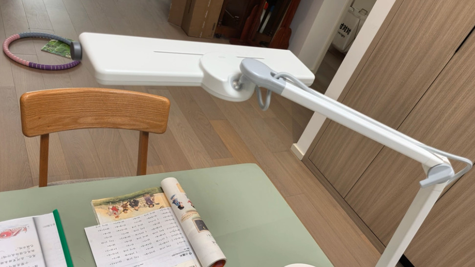 学生护眼台灯哪个牌子好？护眼灯十大品牌有哪些？怎么挑选