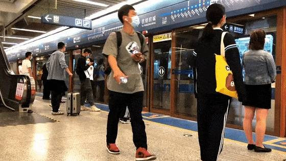 蓝牙耳机什么牌子的好？怎么选？2026年最值得买的蓝牙耳机推荐！