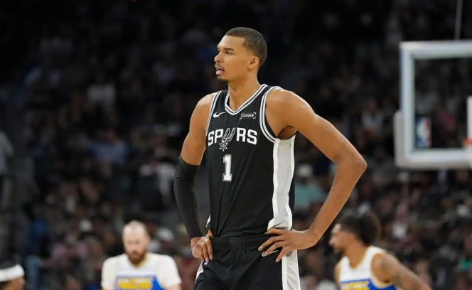 马刺季后赛二轮遭遇魔术的处境怎么解？
如果二轮，不能形成碾压局面场场打到绝杀时刻