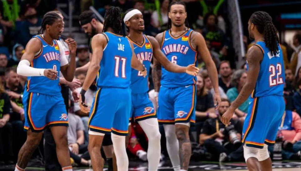 雷霆的防守太好了，想什么时候起势，就什么时候起势，撑控比赛的能力太强了。