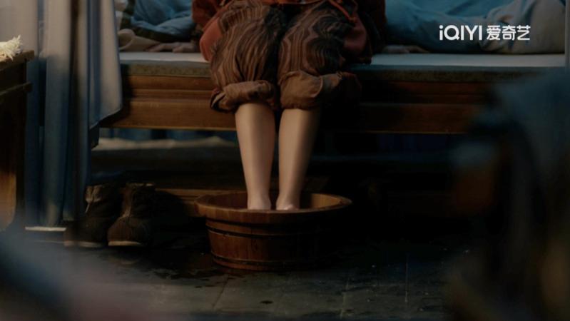 拳打狂飙，脚踢庆余年，2026年第一大瀑剧