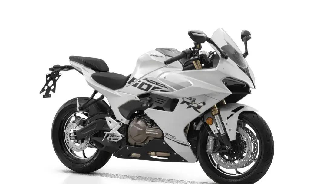 从高端到平价，“电子油门” 普及 QJMOTOR 这台车绝对功不可没