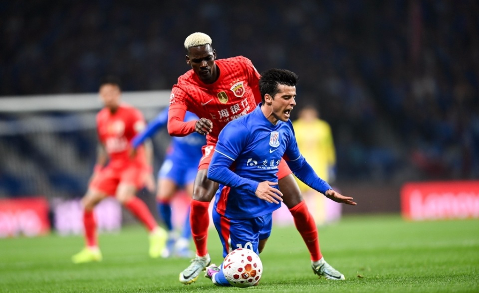 申花1-0海港！中超5轮不败积分转正 拉唐2失单刀+制胜 海