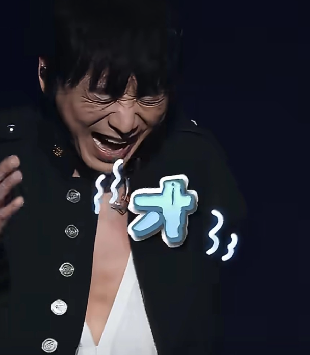 苏见信发文质问你说话那么多嘴会不会酸
你站在远处替我定义， 你看热闹，可你从没有