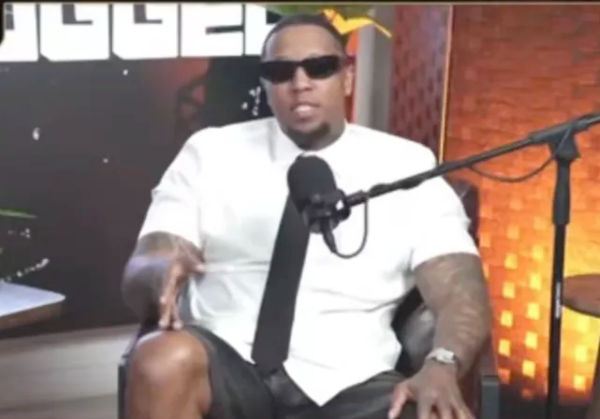 休斯顿说唱歌手Killa Kyleon近日在肯德里克-帕金斯主持的节目中向火箭球