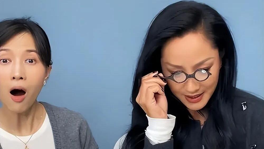 瞿颖“拒加班”爆火：54岁不内卷，才是内娱最缺的“活人感”