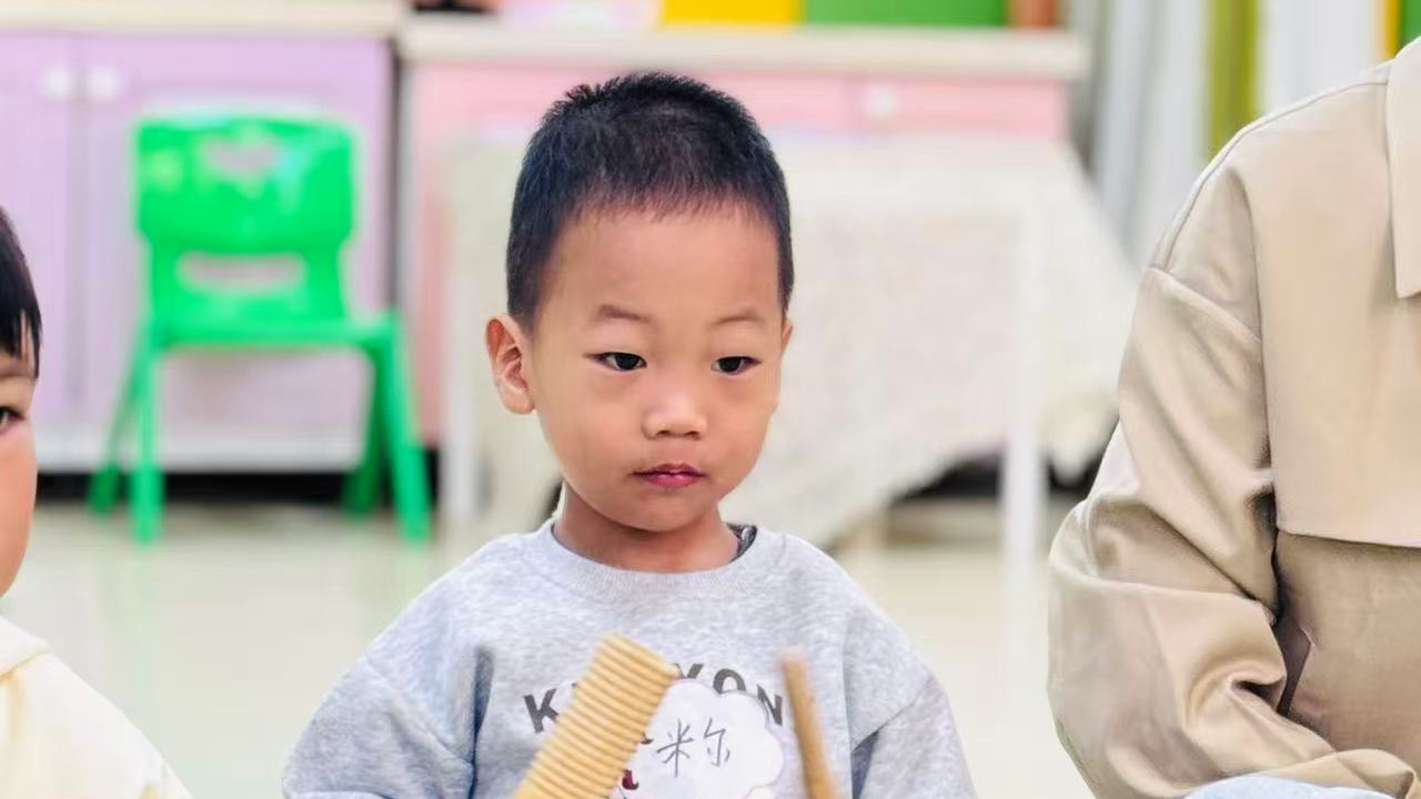 语言表达能力弱的孩子几岁上幼儿园合适？全攻略：高频疑问解答