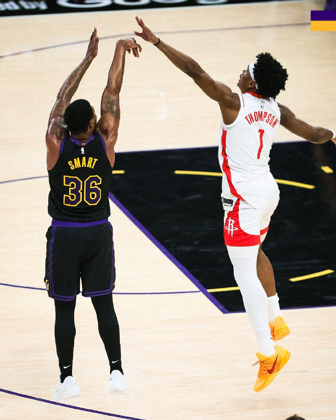 这场湖人VS火箭G2的第一节比赛肯纳德可以完全替代里弗斯，湖人今夏续约里弗斯一定