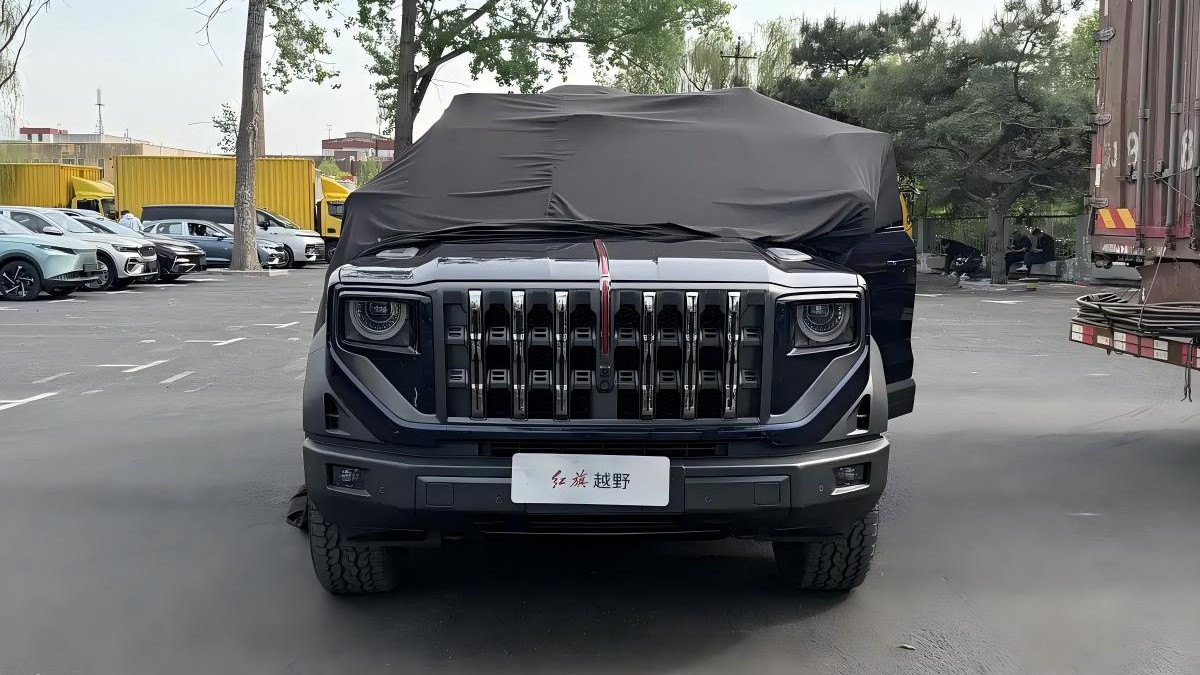 红旗硬派越野实车曝光！外观造型硬朗大气，搭载四电机动力