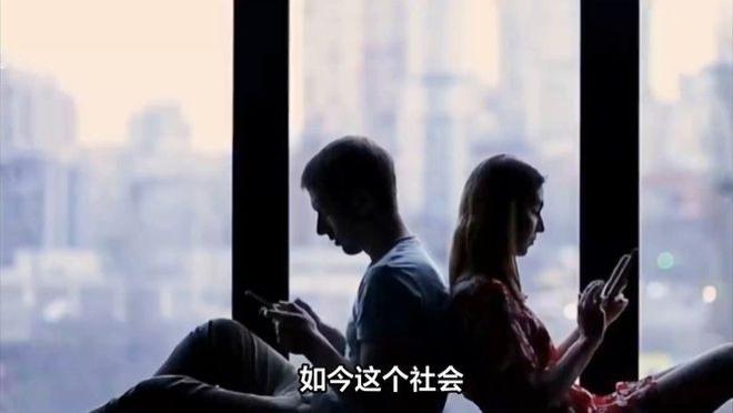普通家庭的悲剧：没有父母托底的年轻人，已经把“不婚单身”当成人生唯一的出路