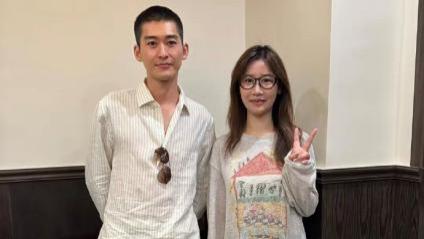 张翰上海街头被偶遇：瘦身明显，寸头造型清爽回归