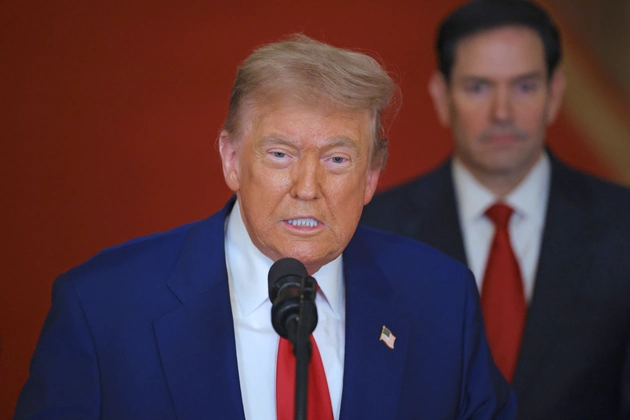 英语：特朗普表示：“伊朗是时候寻找新的领导人了。”