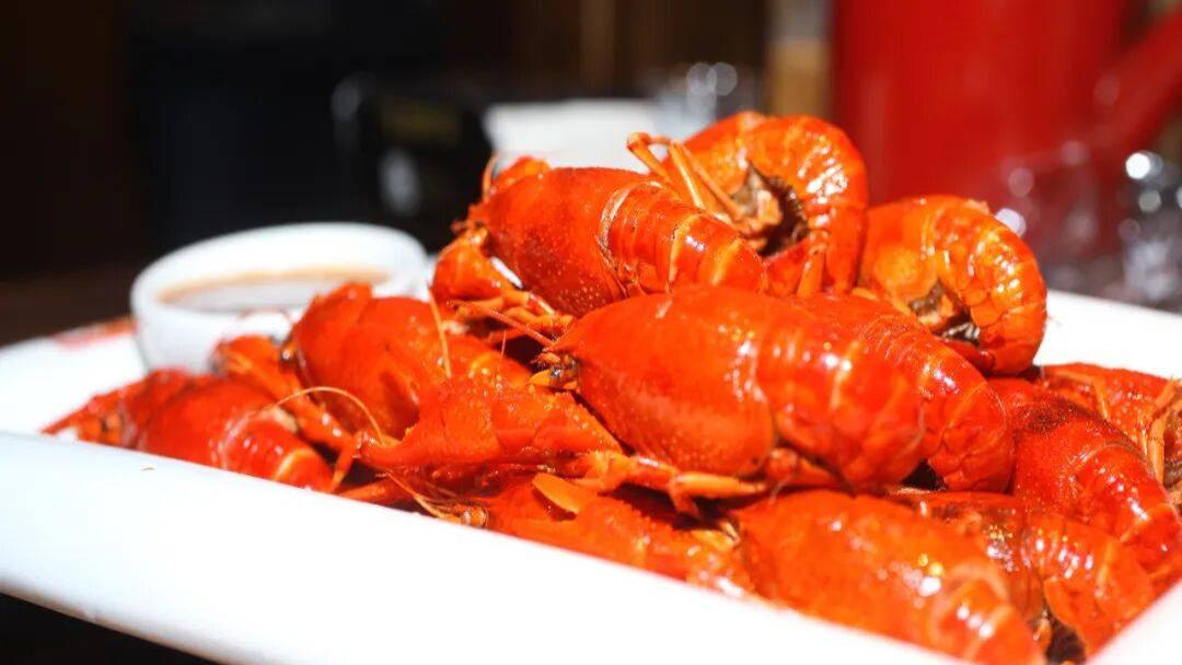 正餐“混”宵夜，湘菜“搭”早餐：餐饮正跑出“新物种”