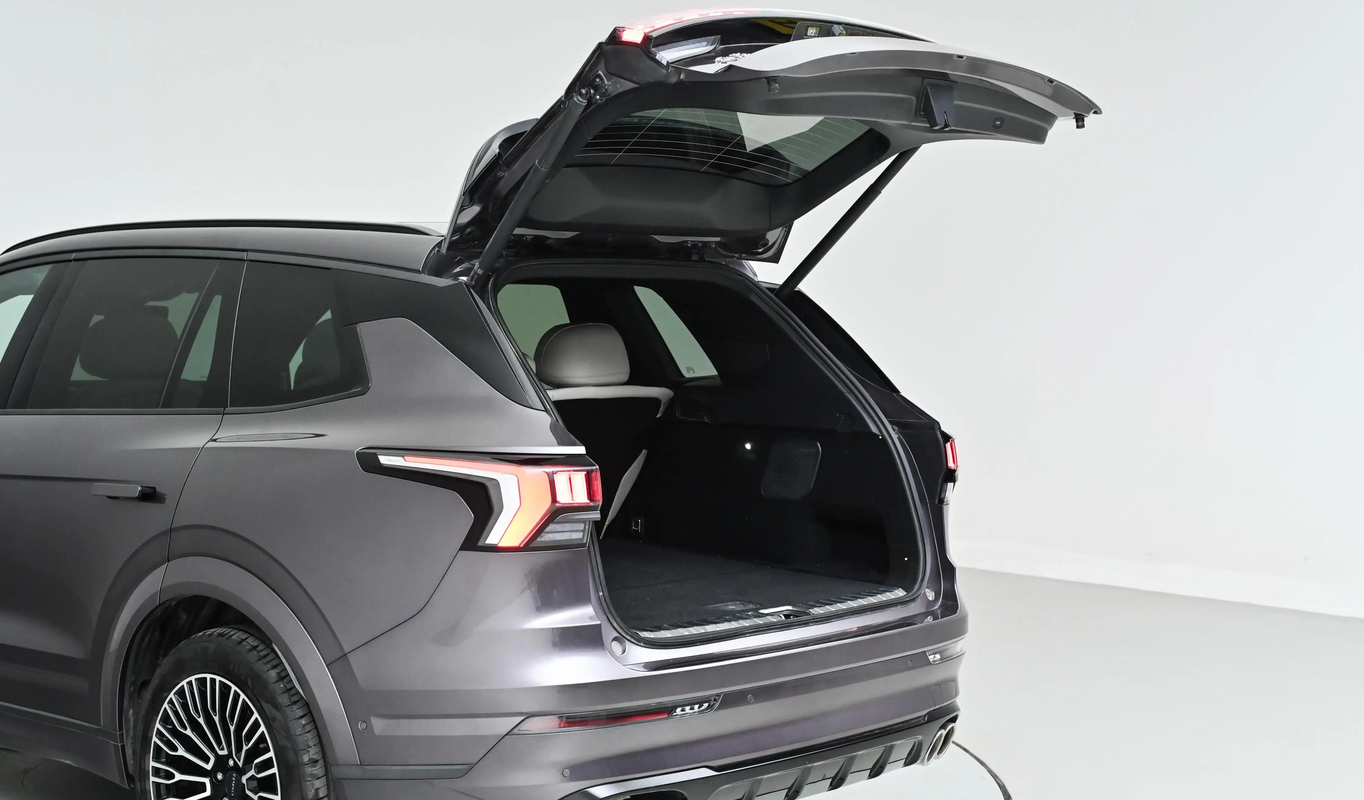 2026年3月，杭州百年老字号与领克联手，推出一款“春日养生车”，号称能缓解春困