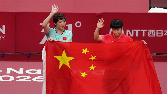 国乒三杰近况！王曼昱获奖励，孙颖莎发声低调做人，王楚钦仍沉默
