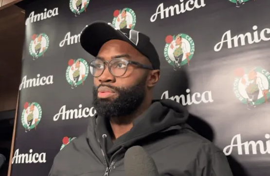 NBA常规赛，凯尔特人以119-104大胜步行者。杰伦-布朗认为队友德里克-怀特