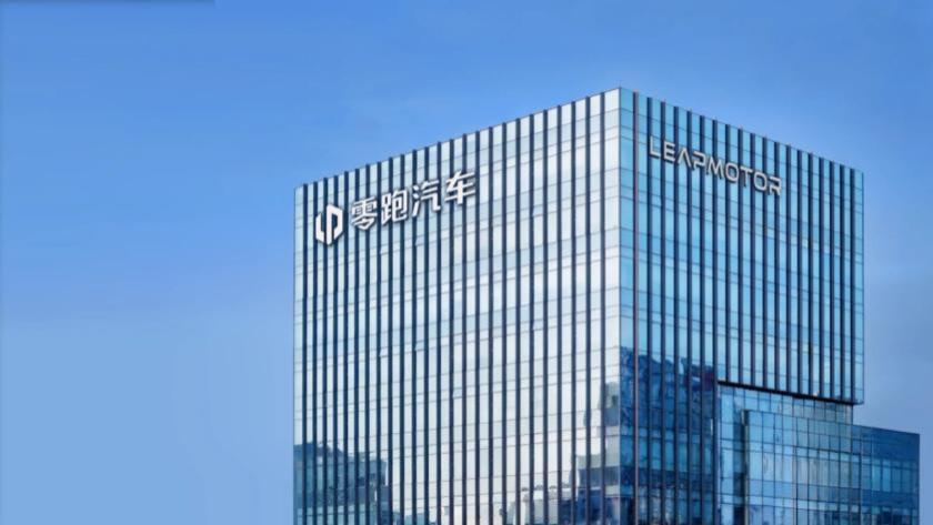 年销百万，零跑不能只做学徒