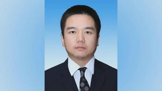 红船观察丨曾向王健林说“利润留下”的县长，落马
