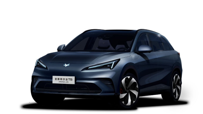 实测不忽悠，深蓝S05与极狐T5家用体验大比拼