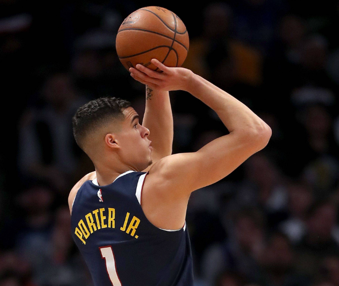 不是都说掘金防守差是小波特的问题么，这小波特不在了咋感觉还不如以前防守。