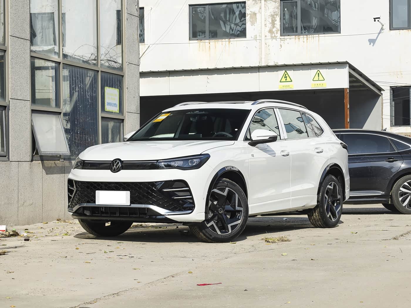 大众全新中型SUV上市！售价亲民，年轻外观更动感，搭载1.5