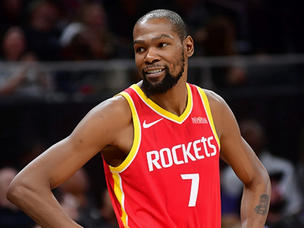 杜兰特22分，火箭再胜老鹰。NBA常规赛，火箭回到主场再战老鹰，这场比赛，杜兰特