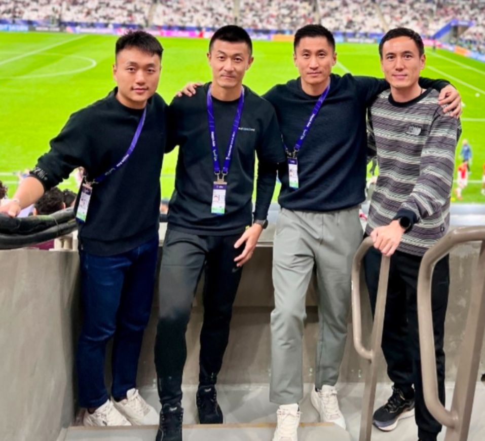 2024年执法亚洲杯决赛的中国裁判四人组。
有三个人已经入围美加墨世界杯裁判组名