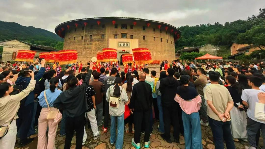 福建之旅系列游记⑪：永定土楼——客家人打造的世界非遗经典