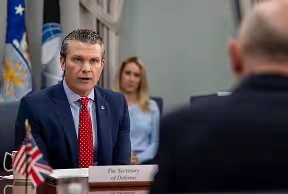 2015年的时候，美国的军费预算是5960美元，到了2026年，美军的军费预算已