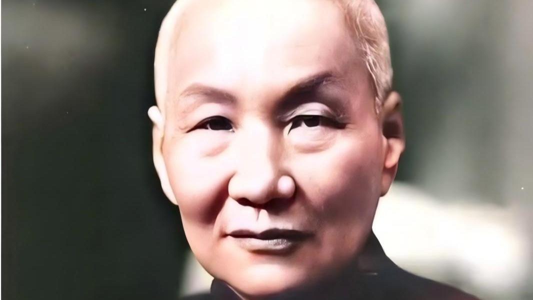 穷通宝鉴名人案例分析：戊土生午月之民国上海大亨、汉奸张啸林八字分析