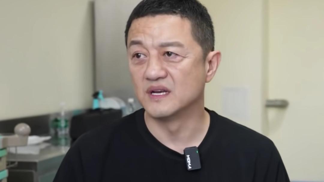 被网友“买破产能”后，李亚鹏直播间能跻身头部吗？