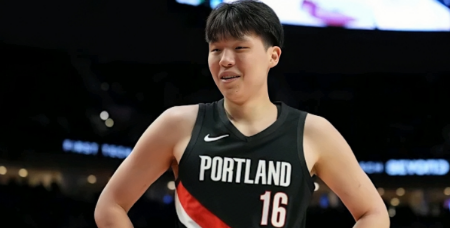 杨瀚森未出战，开拓者战胜快船拿下关键卡位置。NBA常规赛，开拓者客场挑战快船，这