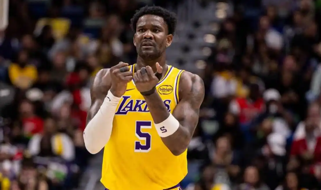 NBA常规赛湖人VS掘金比赛中，三个点，我真的忍不了
fw哈达威也能爆？
艾顿为