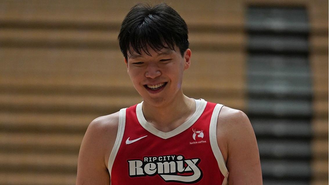 杨瀚森14+17篮板再创新高！