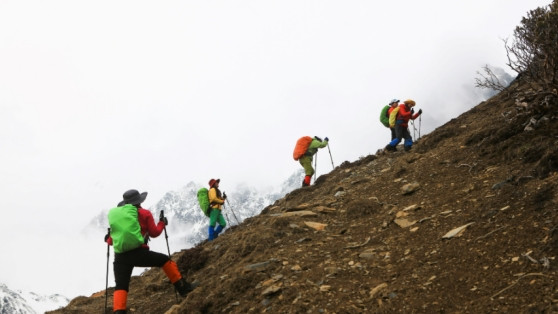 家用制氧机选对了！进藏高反不遭罪，町石便携制氧机亲测能打
