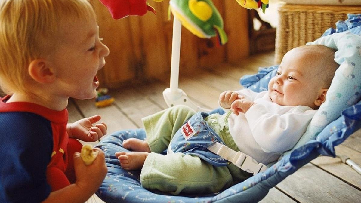 0–3岁语言启蒙时间表，对照不焦虑，在家轻松养出小话痨