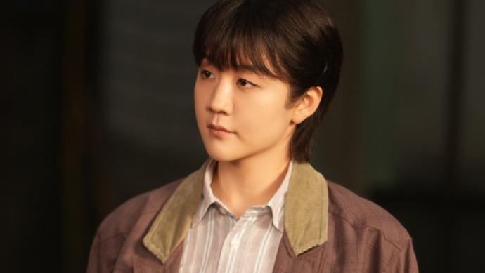 陈梦去探班表哥黄晓明，没想本色客串运动员