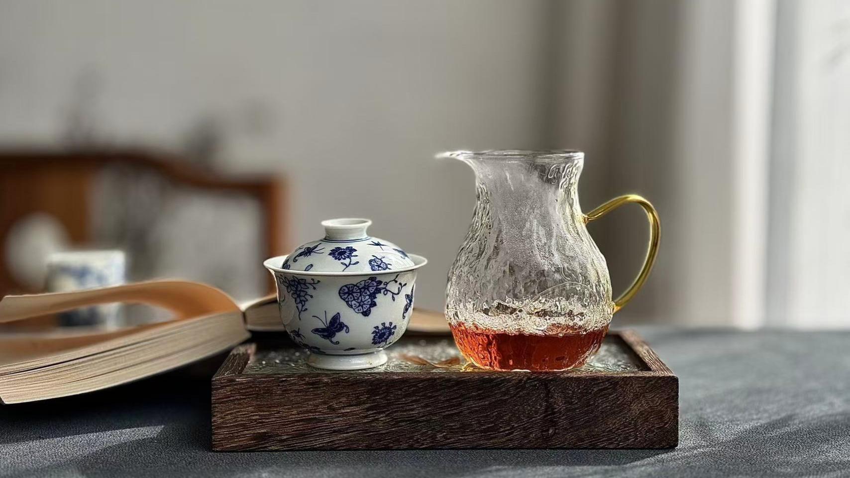 岩茶都是有钱人喝的，月薪多少，才敢碰岩茶？