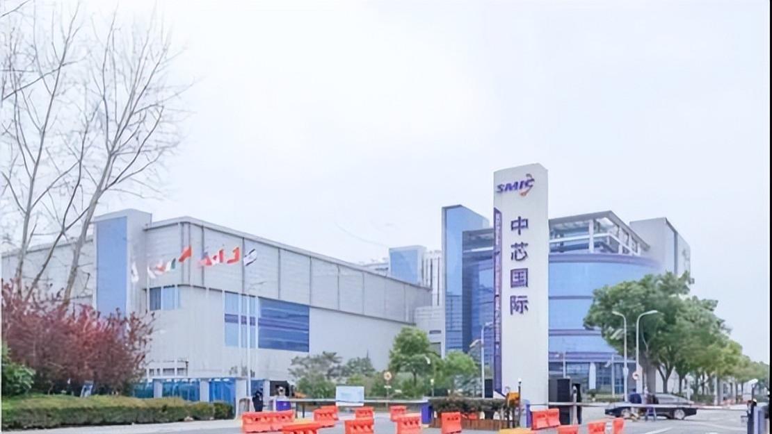 中芯国际2025年营收超600亿，市占率近6%，直逼第二名