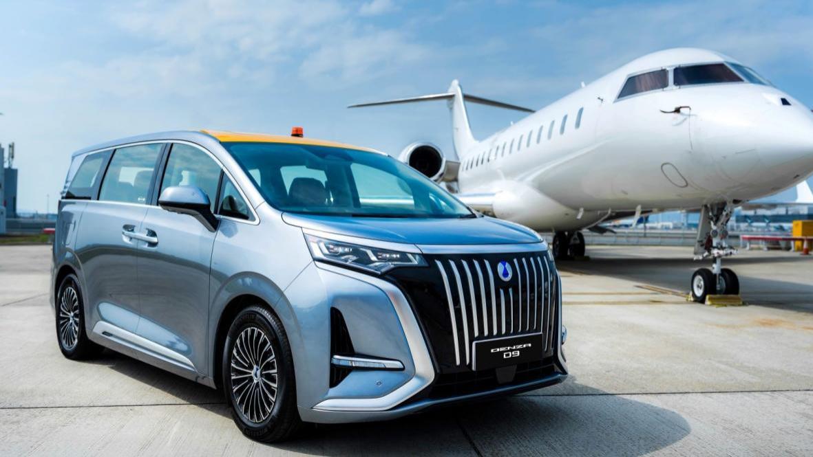 创历史! 比亚迪强势登顶香港车市，国产汽车扬眉吐气