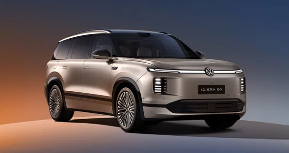 大众搞增程，大象转身！
一屁股坐在牙膏上的，可能不止英特尔，还有大众。
事情还要